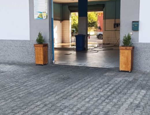 Autolavaggio A Mano di Cazzato Alfonso