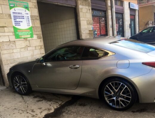 Autolavaggio a mano I FARAONI