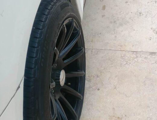 Autolavaggio a mano professionale c/o stazione di servizio Esso