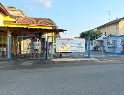 Autolavaggio Azzurra Novara