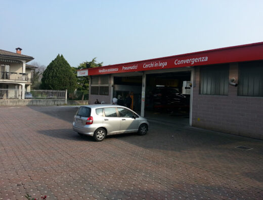 Centro First Stop Pusnar Gomme