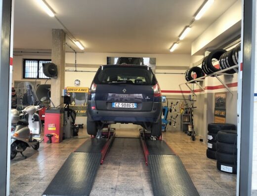 Cisternino Gomme s.n.c