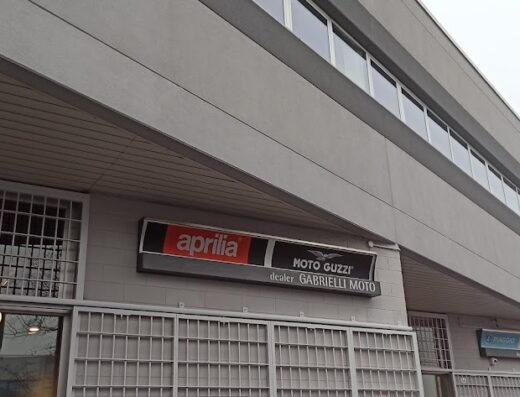 Concessionaria Gabrielli Moto a Verona, rivenditore autorizzato Aprilia, Moto Guzzi, Piaggio e Vespa. Servizi di vendita, assistenza e ricambi per motocicli e scooter.