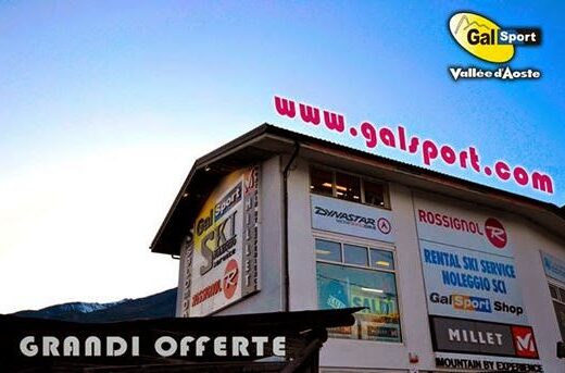 Gal Sport Vallée d'Aoste store in Aosta, Italy, featuring ski rental service, ski shop, and offering Dynastar, Rossignol, and Millet brands for mountain experience.