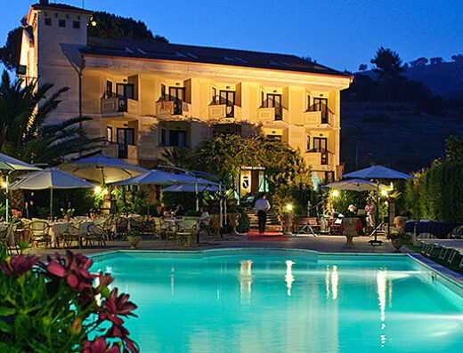 Hotel Caserta Antica