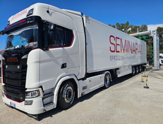 Lavaggio Autocarri di Cacioppo Daniele