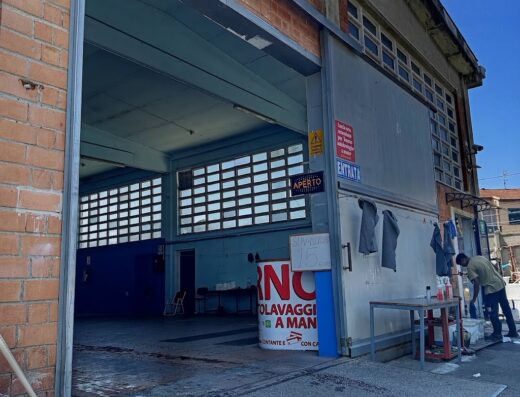 Livorno Autolavaggio A Mano