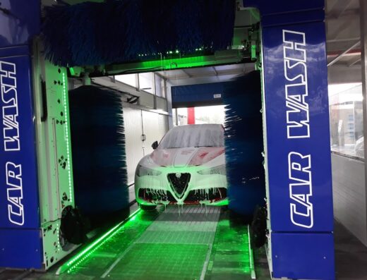 Luxury Car Wash Novara