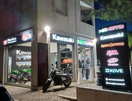 Mec Moto Lecce: Concessionaria moto Kawasaki, Beta, Royal Enfield e SYM. Vendita moto nuove e usate, accessori e ricambi originali. Scopri la nostra gamma di servizi e offerte.