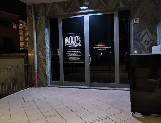 Entrance to Mike's Motorcycle Detail, a moto detailing center that offers motorcycle washing and care services.