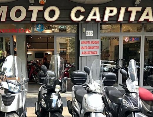 Moto Capital concessionaria moto a Roma: scooter e motocicli nuovi e usati garantiti, vendita, assistenza e accessori per moto Honda, Piaggio, Peugeot e SYM