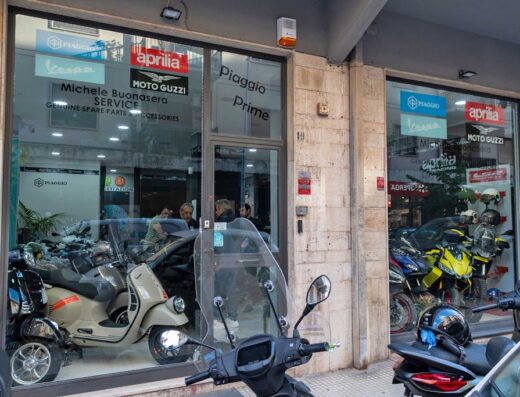Piaggio Prime – Concessionaria Piaggio , Vespa , Aprilia , moto Guzzi, Honda , CFmoto a Messina di Michele Buonasera