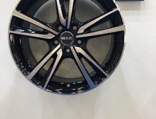 Pneus Point Centro Revisioni Auto e Moto Gommista