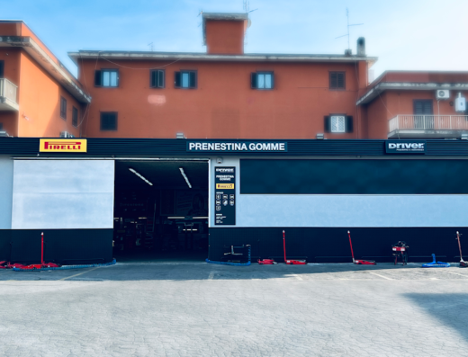 Prenestina Gomme: Officina specializzata nella vendita e riparazione di pneumatici moto e auto. Servizi professionali per la tua sicurezza stradale.