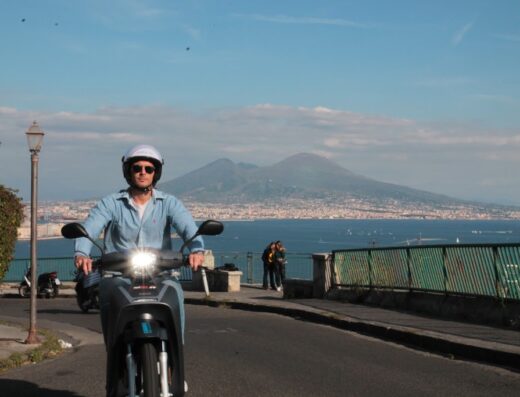 Rent a Scooter Naples – Noleggio Scooter Napoli
