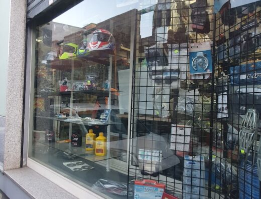 RICAMBI ESPIS di Espis Nicola & Figli ( Espis Ignazio ) MOTO – CICLI – MICROCAR -AUTO