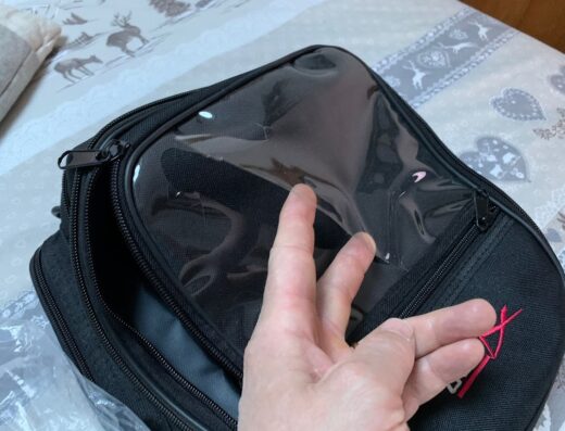 Borsa da serbatoio per moto Sonicmotoshop con finestra trasparente, accessorio utile per il trasporto e la navigazione durante i viaggi in moto.