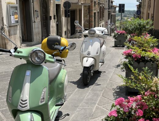 Umbria in Vespa