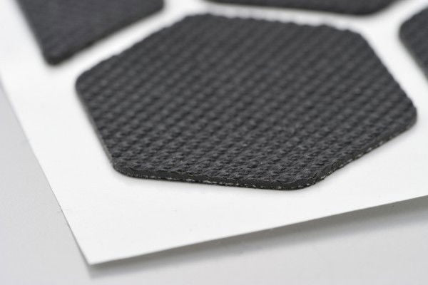 Adesivo antiscivolo per sella moto Daytona - Qualità Professionale 3 Adesivo antiscivolo per sella moto Daytona - Qualità Professionale - immagine 3