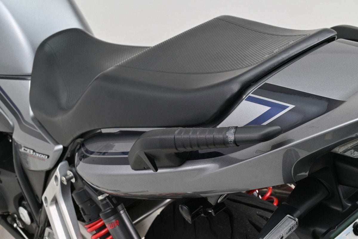 Benda adesiva - Fascia antiscivolo per manopole in EPDM 25 × 1050 mm 8 2 Benda adesiva - Fascia antiscivolo per manopole in EPDM 25 × 1050 mm 8 - immagine 2