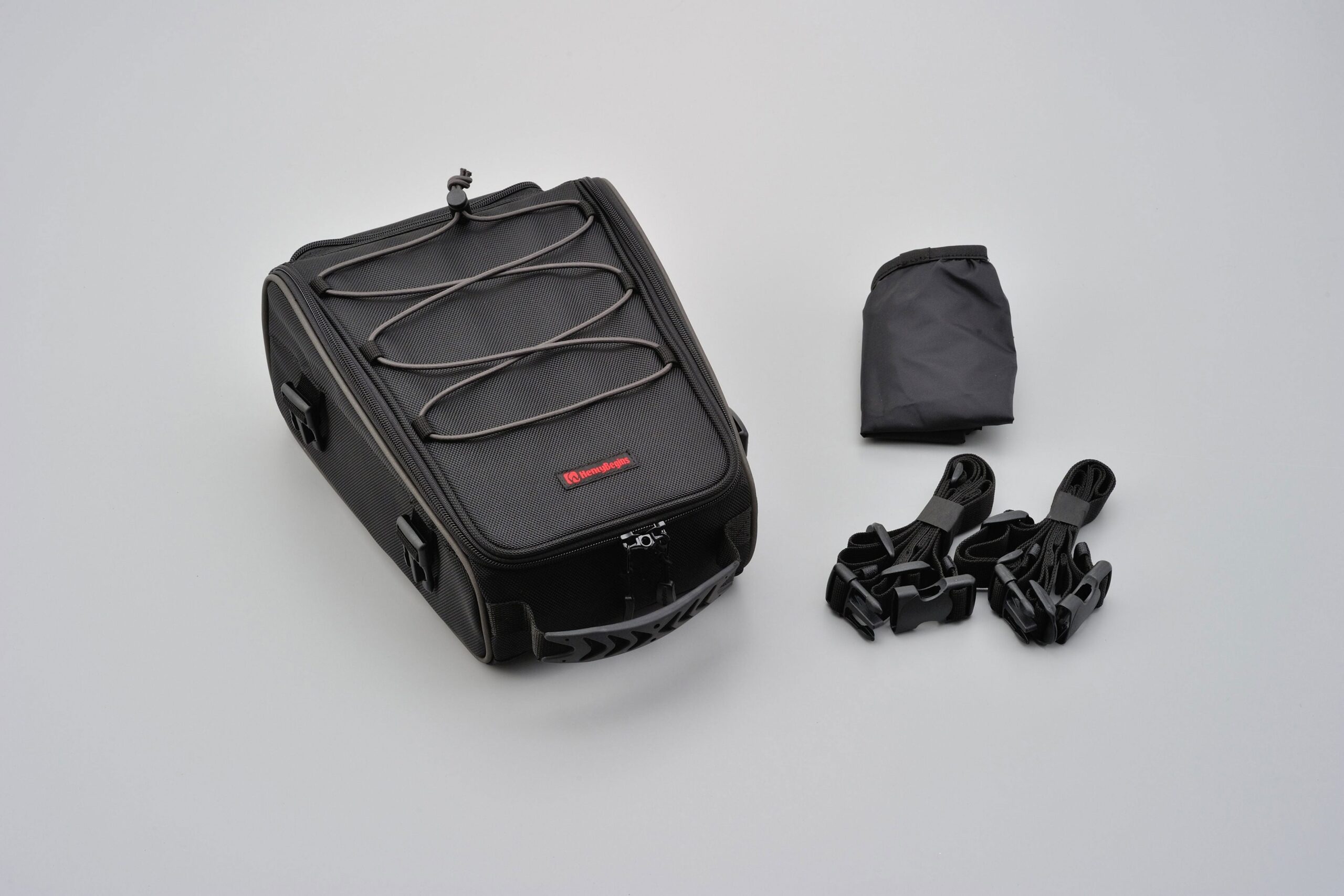 Borsa da sella "HENLYBEGINS" DH-710 , 7 lt - Nero Daytona - Qualità Pr 1 Borsa da sella "HENLYBEGINS" DH-710 , 7 lt - Nero Daytona - Qualità Pr