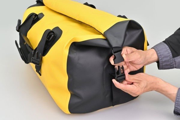 Daytona Borsa da Sella HenlyBegins 40L DH-722 - Resistente all’Acqua, 9 Daytona Borsa da Sella HenlyBegins 40L DH-722 - Resistente all’Acqua, - immagine 9