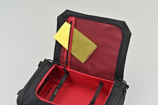 Daytona HenlyBegins Zaino a Bisaccia 20L Nero DH-768 - 2-Way Poliester 4 Daytona HenlyBegins Zaino a Bisaccia 20L Nero DH-768 - 2-Way Poliester - immagine 4