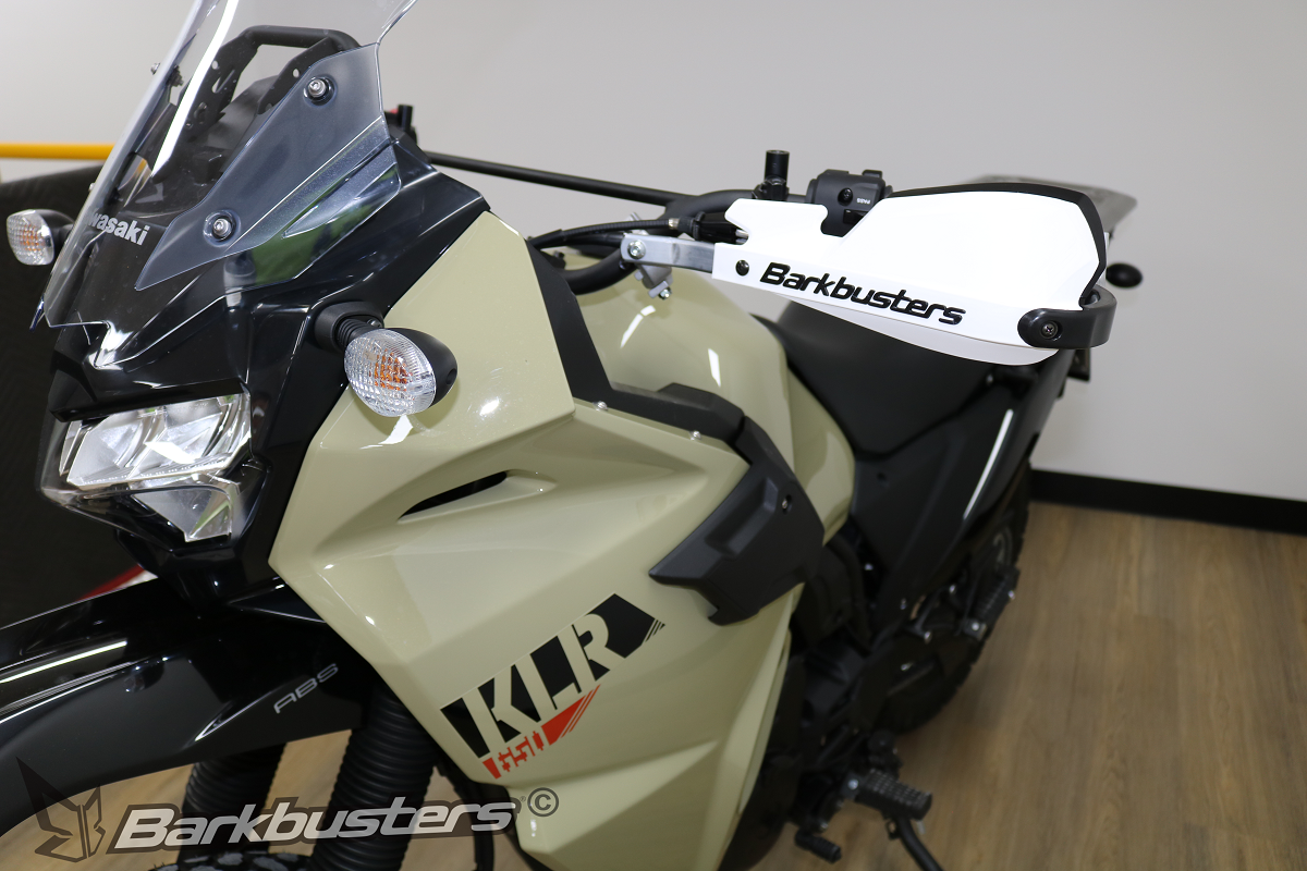 Kit montaggio paramani - due punti di fissaggio: KAWASAKI KLR 650 (‘22 4 Kit montaggio paramani - due punti di fissaggio: KAWASAKI KLR 650 (‘22 - immagine 4