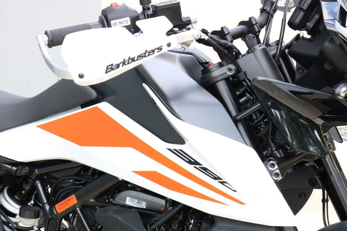 Kit montaggio paramani - due punti di fissaggio - KTM 390 ADVENTURE (2 6 Kit montaggio paramani - due punti di fissaggio - KTM 390 ADVENTURE (2 - immagine 6