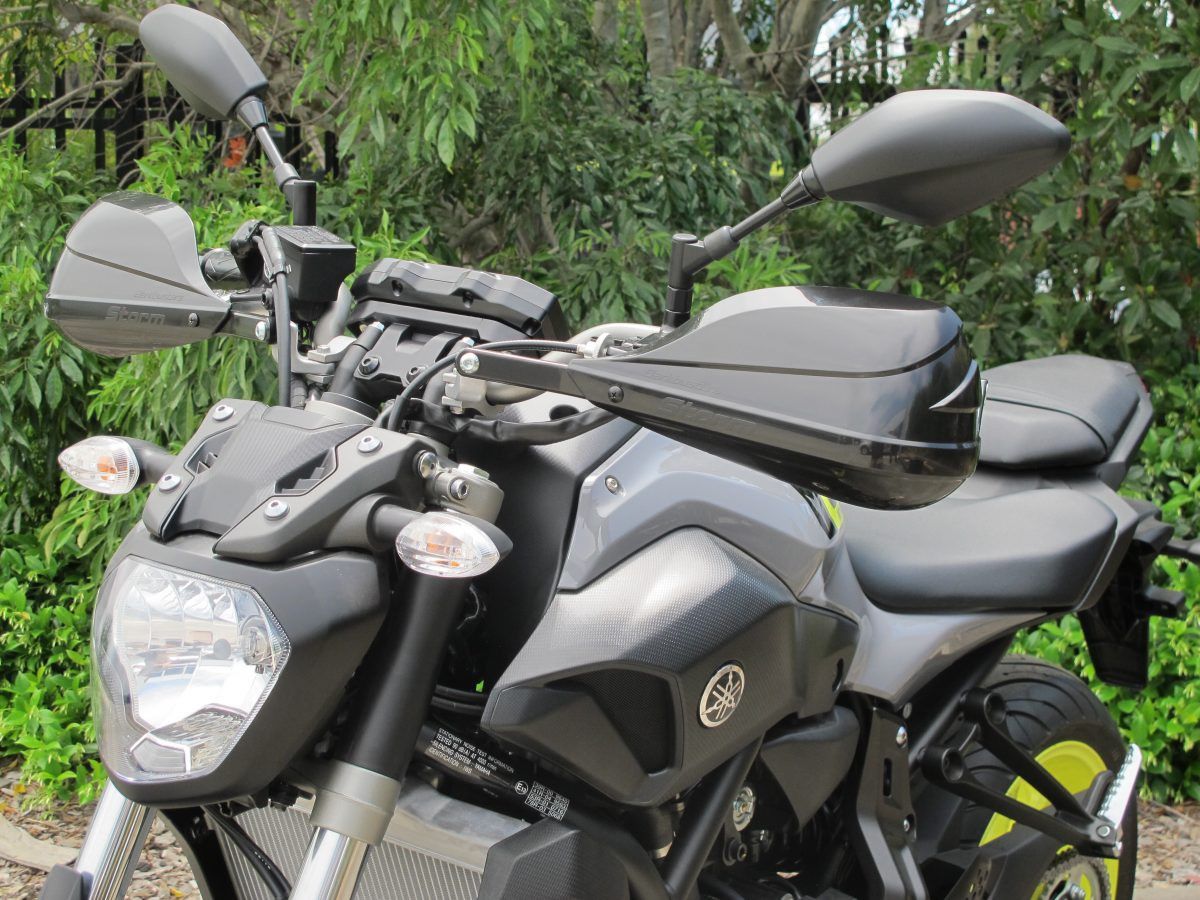 Kit montaggio paramani - due punti di fissaggio: YAMAHA MT-07 '13- - L 3 Kit montaggio paramani - due punti di fissaggio: YAMAHA MT-07 '13- - L - immagine 3