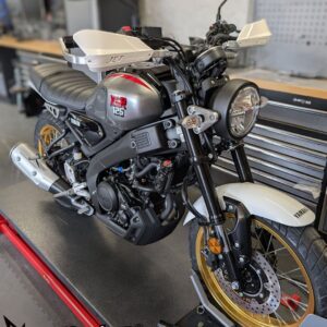 Kit montaggio paramani - due punti di fissaggio - YAMAHA XSR 125 2023-