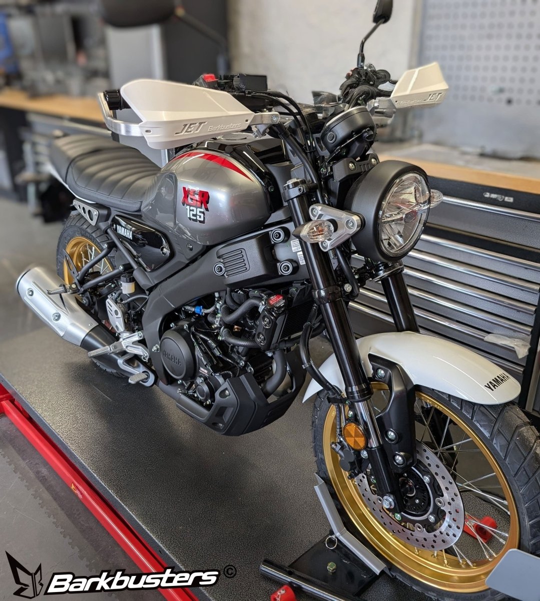 Kit montaggio paramani - due punti di fissaggio - YAMAHA XSR 125 2023- 1 Kit montaggio paramani - due punti di fissaggio - YAMAHA XSR 125 2023-