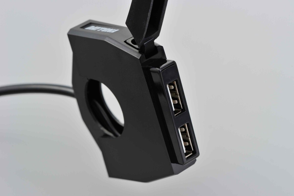 Kit presa USB a manubrio sottile Daytona - Qualità Professionale 4 Kit presa USB a manubrio sottile Daytona - Qualità Professionale - immagine 4