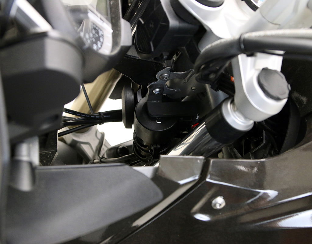 Supporto per montaggio SoundBomb - BMW R 1200 GS '13-'16 DENALI - Sicu 1 Supporto per montaggio SoundBomb - BMW R 1200 GS '13-'16 DENALI - Sicu