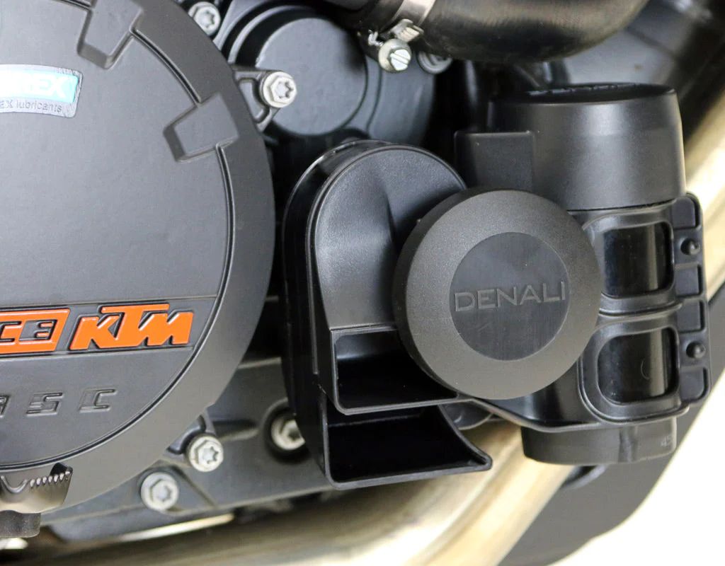 Supporto per montaggio SoundBomb - KTM Adventure DENALI - Sicurezza Pr 2 Supporto per montaggio SoundBomb - KTM Adventure DENALI - Sicurezza Pr - immagine 2