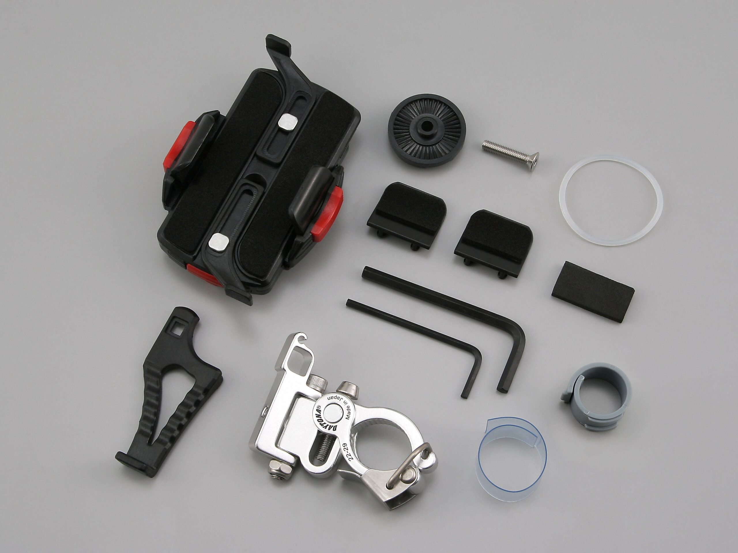 Supporto smartphone - tipo removibile con sgancio rapido Daytona - Qua 1 Supporto smartphone - tipo removibile con sgancio rapido Daytona - Qua