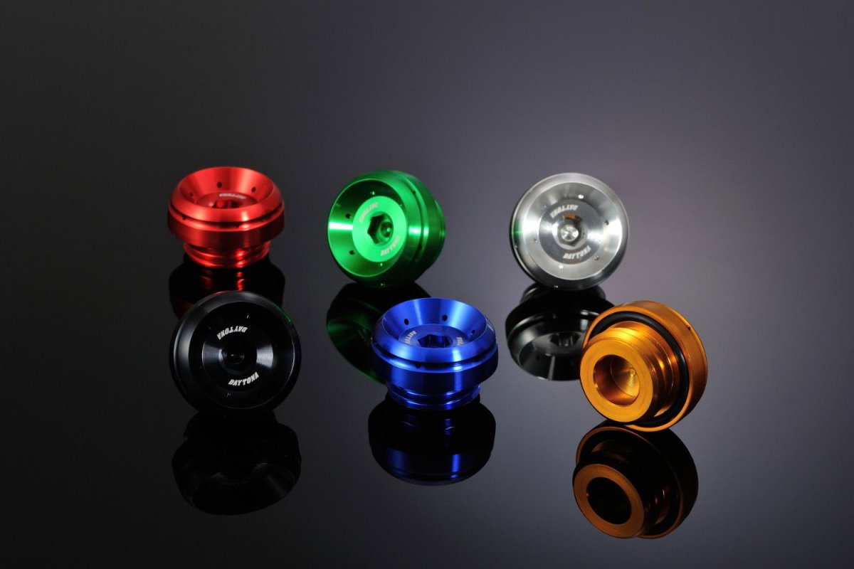 Tappo carico olio motore M27 x P3 Daytona - Qualità Professionale 3 Tappo carico olio motore M27 x P3 Daytona - Qualità Professionale - immagine 3