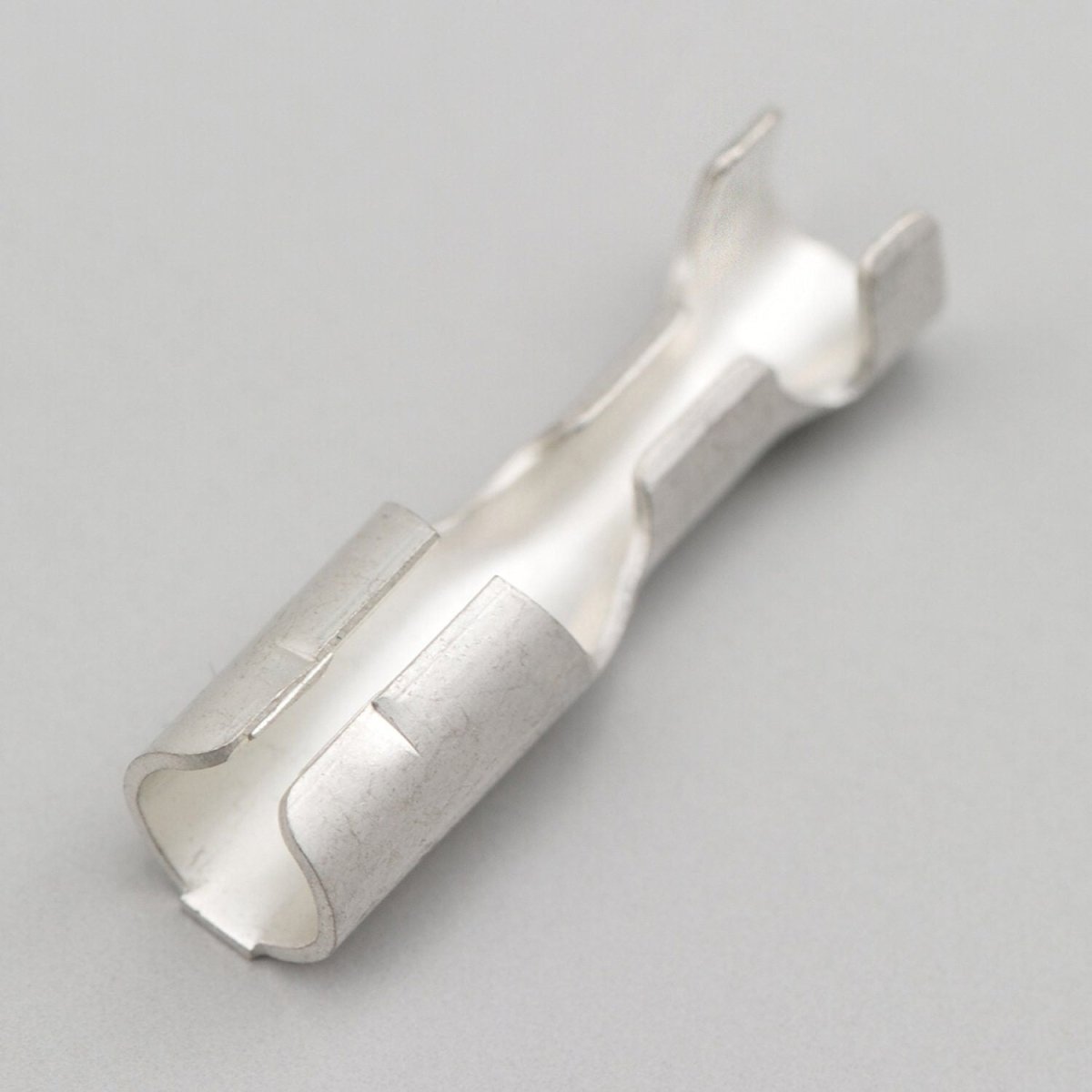 Terminali capicorda tondi CA/CB104, set di 5 Daytona - Qualità Profess 3 Terminali capicorda tondi CA/CB104, set di 5 Daytona - Qualità Profess - immagine 3
